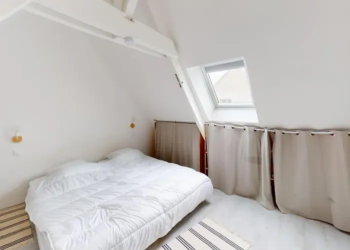 בית נופש Charme, & A Pied לוק-סור-מר