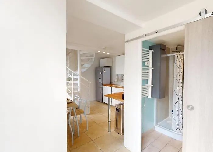 Charme, & A Pied Ferienhaus *