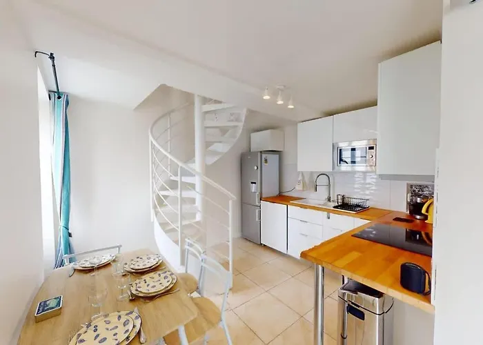 Charme, & A Pied Tatil Evi Luc-sur-Mer